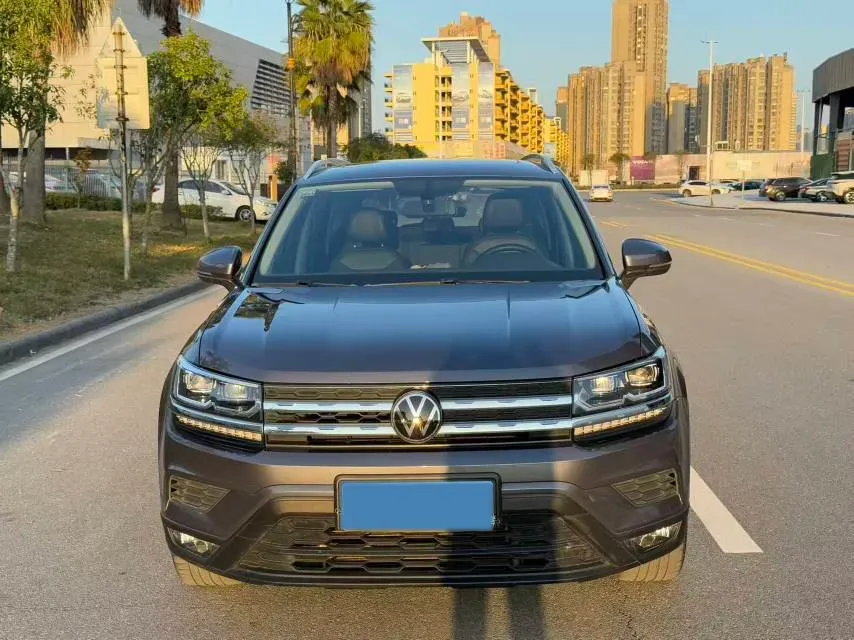 2021 Volkswagen Tharu 1.4T 150HP L4 7DCT,autocango,china used car exporter,china ev exporter,chinese used car exporter,chinese used ev exporter