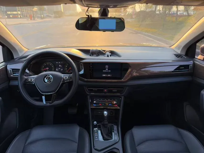 2021 Volkswagen Tharu 1.4T 150HP L4 7DCT,autocango,china used car exporter,china ev exporter,chinese used car exporter,chinese used ev exporter