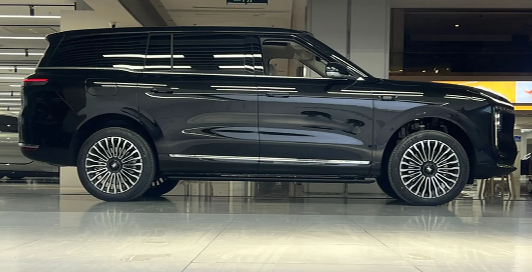 2026 IM LS9 REEV 155HP REEV,autocango,china used car exporter,china ev exporter,chinese used car exporter,chinese used ev exporter