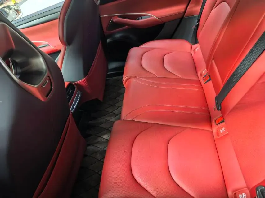 2024 MI SU7 BEV 73.6KWH,autocango,china used car exporter,china ev exporter,chinese used car exporter,chinese used ev exporter