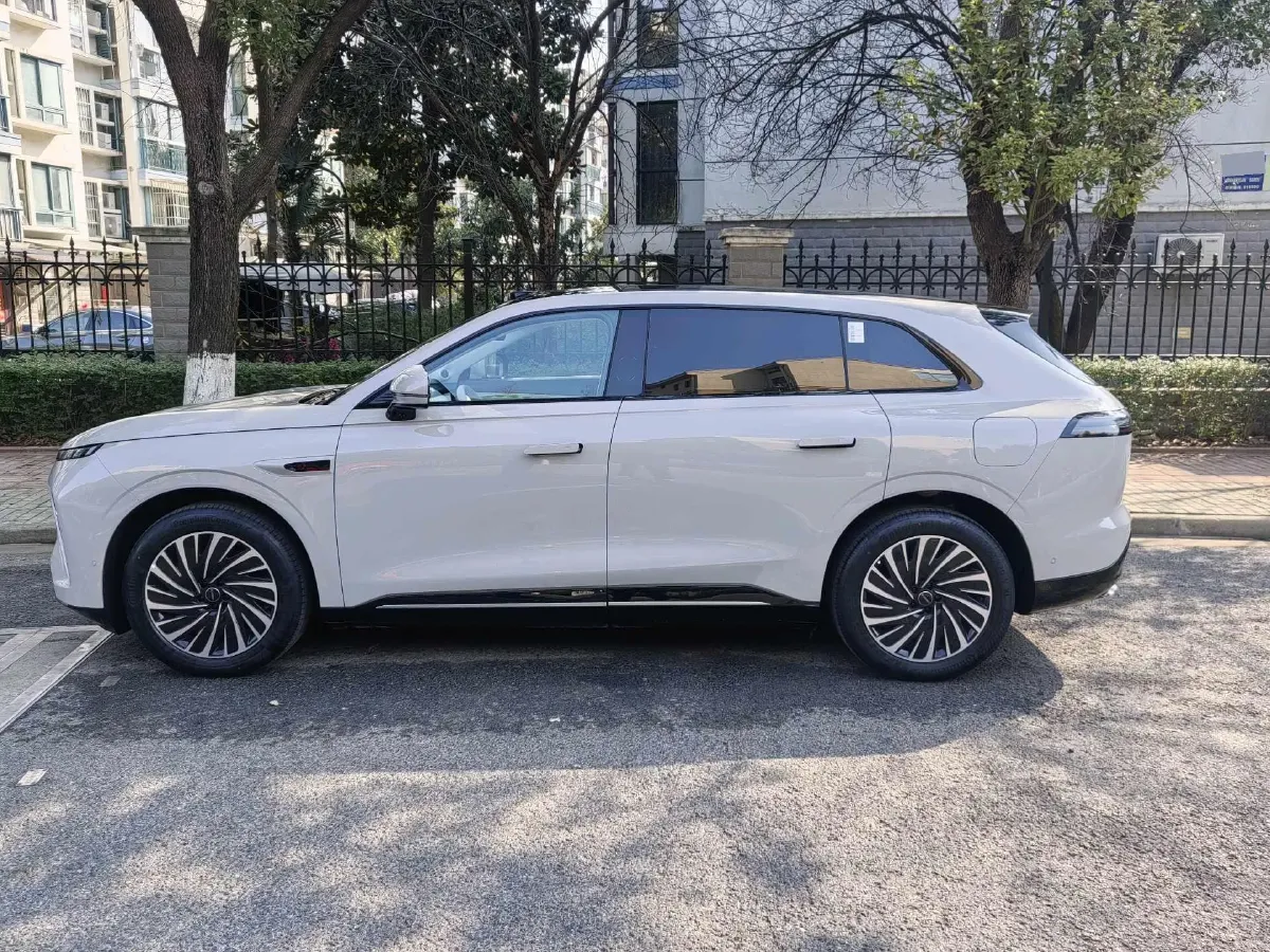 2025 Exceed Sterra ET REEV 156HP REEV,autocango,china used car exporter,china ev exporter,chinese used car exporter,chinese used ev exporter