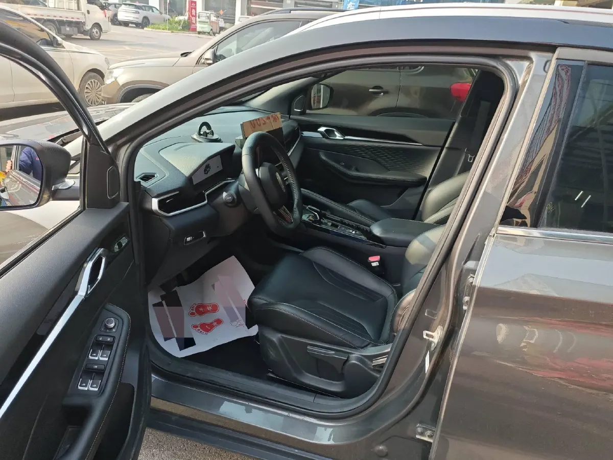 2025 Geely Coolray 1.5T 181HP L4 7DCT,autocango,china used car exporter,china ev exporter,chinese used car exporter,chinese used ev exporter