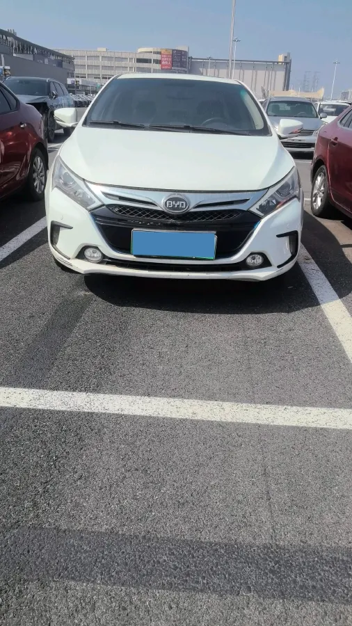 2015 BYD Qin 1.5T 154HP L4 6DCT PHEV 13KWH,autocango,china used car exporter,china ev exporter,chinese used car exporter,chinese used ev exporter