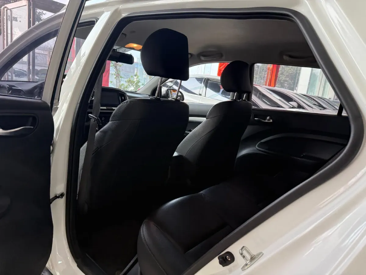 2021 Kia KX1 1.4L 100HP L4 6AT,autocango,china used car exporter,china ev exporter,chinese used car exporter,chinese used ev exporter