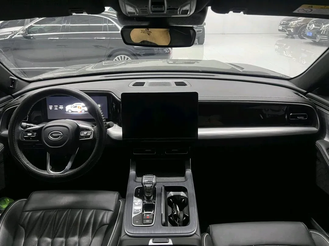 2022 GAC Trumpchi GS8 2.0T 252HP L4 8AT,autocango,china used car exporter,china ev exporter,chinese used car exporter,chinese used ev exporter