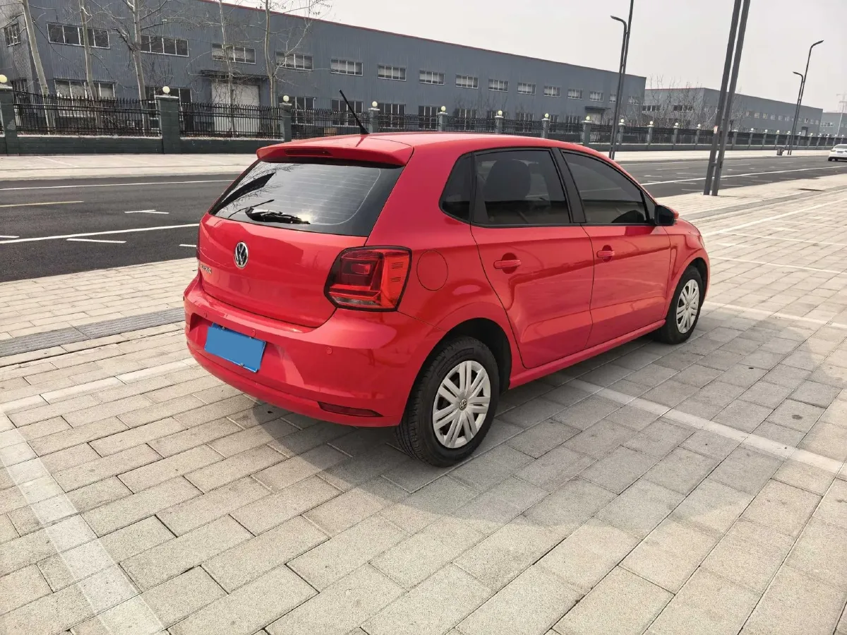 2016 Volkswagen Polo 1.4L 90HP L4 5MT,autocango,china used car exporter,china ev exporter,chinese used car exporter,chinese used ev exporter
