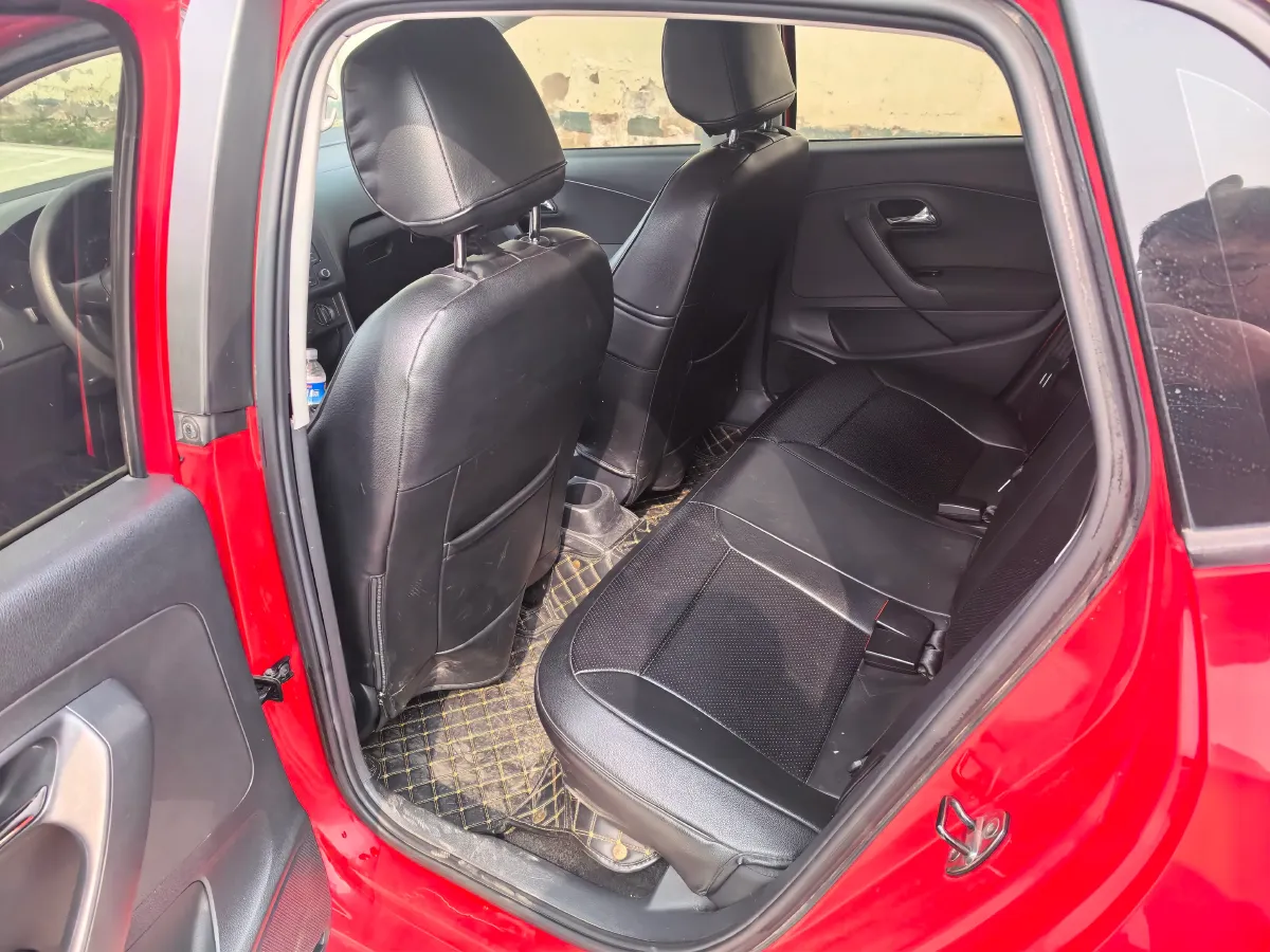 2016 Volkswagen Polo 1.4L 90HP L4 5MT,autocango,china used car exporter,china ev exporter,chinese used car exporter,chinese used ev exporter