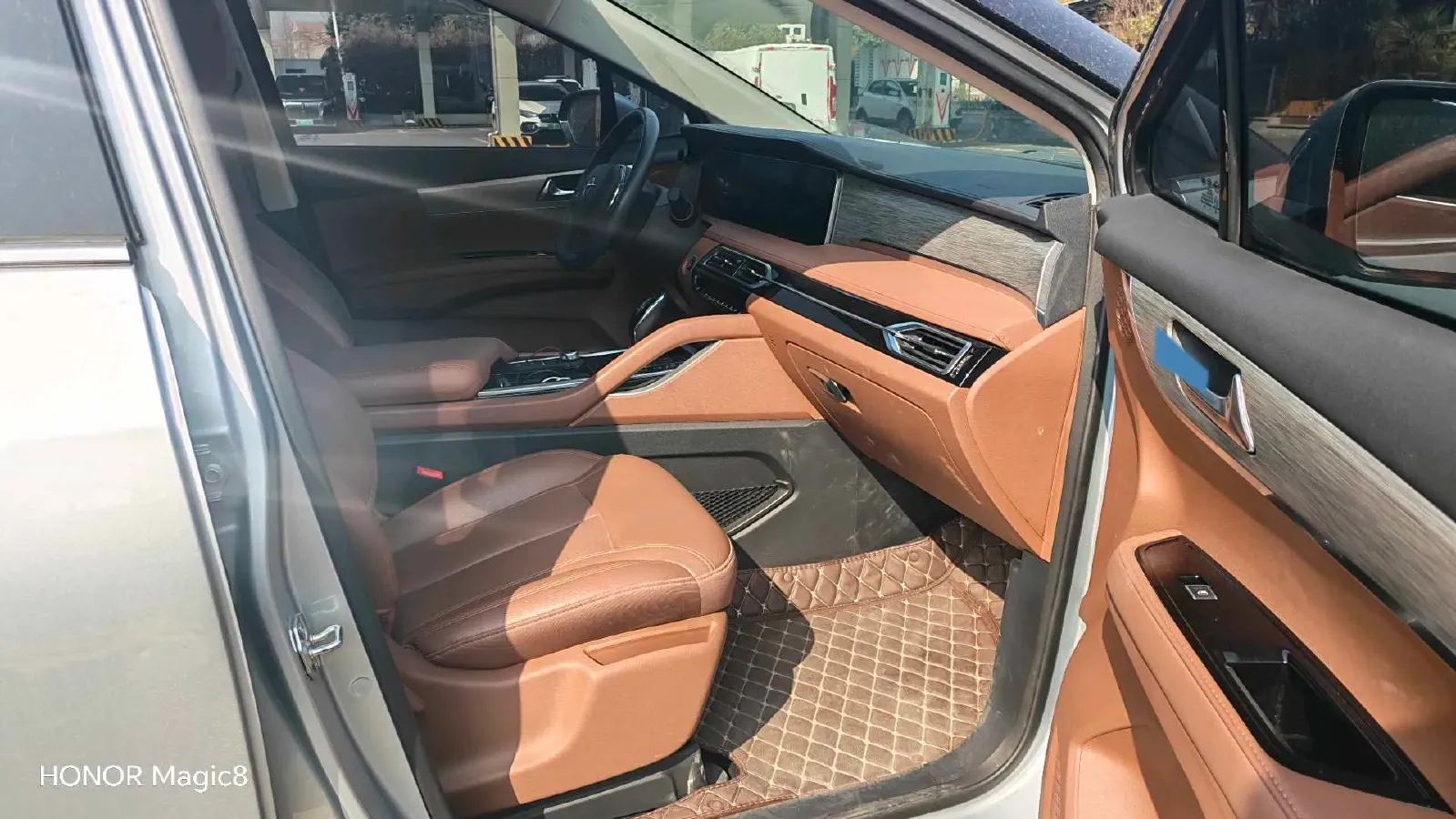 2020 HaiMa 7X 1.6T 195HP L4 6AT,autocango,china used car exporter,china ev exporter,chinese used car exporter,chinese used ev exporter