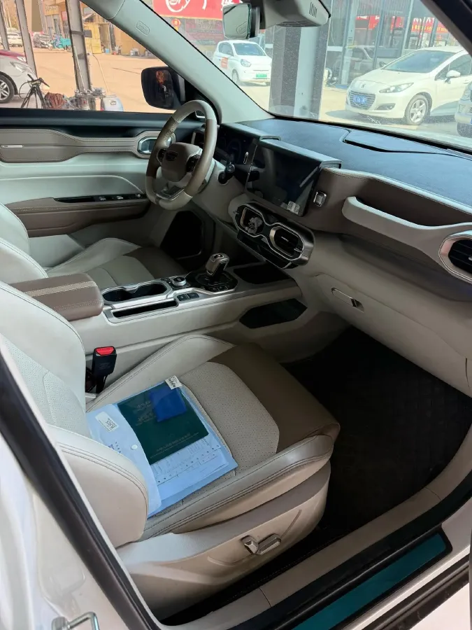 2020 Geely ICON 1.5T 177HP L3 7DCT,autocango,china used car exporter,china ev exporter,chinese used car exporter,chinese used ev exporter