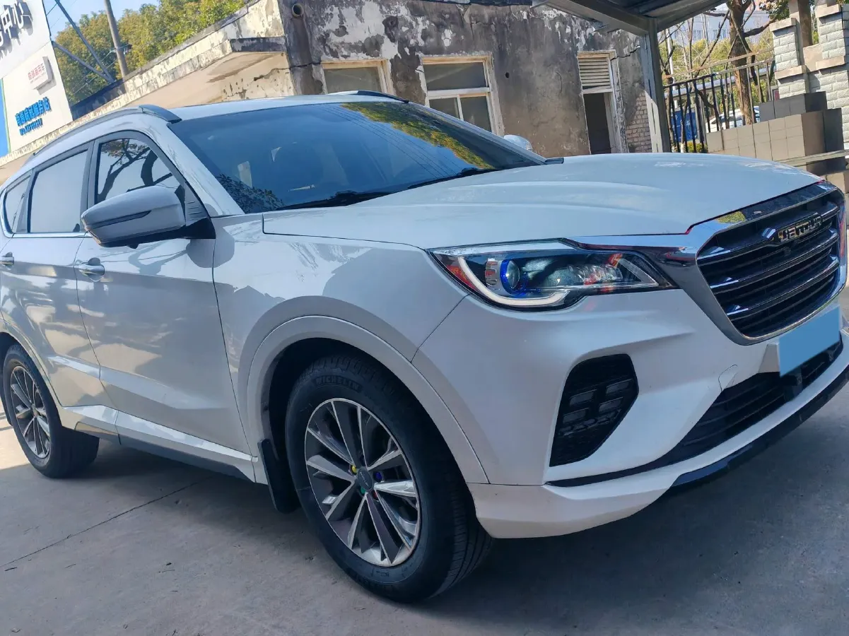 2020 Jetour X70 1.5T 156HP L4 6DCT,autocango,china used car exporter,china ev exporter,chinese used car exporter,chinese used ev exporter
