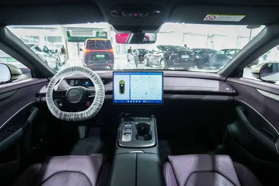 2024 MI SU7 BEV 73.6KWH,autocango,china used car exporter,china ev exporter,chinese used car exporter,chinese used ev exporter