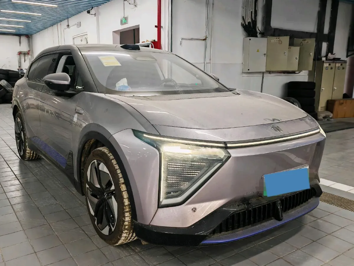 2023 HiPhi Y BEV 76.6KWH,autocango,china used car exporter,china ev exporter,chinese used car exporter,chinese used ev exporter