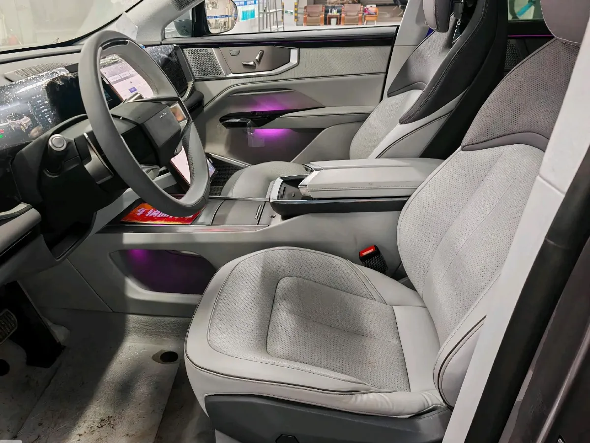 2023 HiPhi Y BEV 76.6KWH,autocango,china used car exporter,china ev exporter,chinese used car exporter,chinese used ev exporter