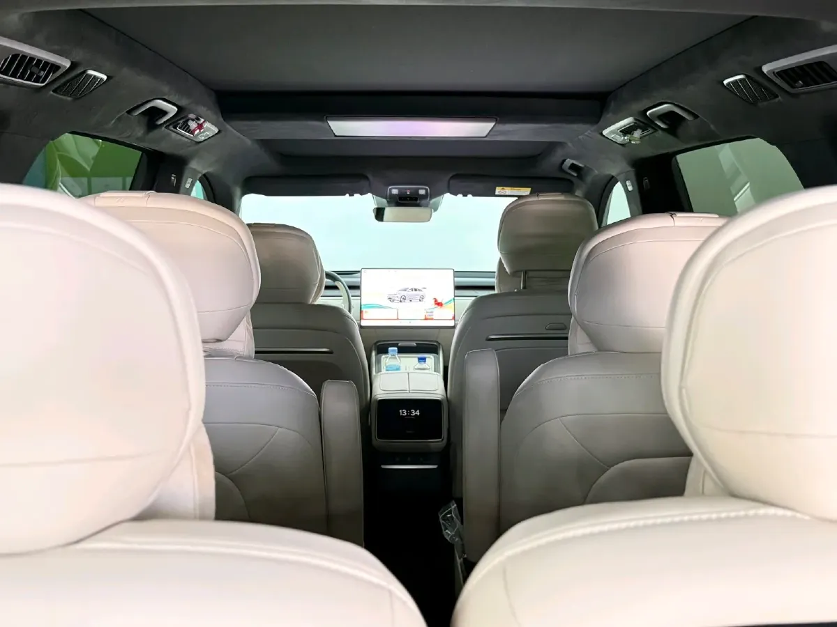 2025 ONVO L90 BEV,autocango,china used car exporter,china ev exporter,chinese used car exporter,chinese used ev exporter