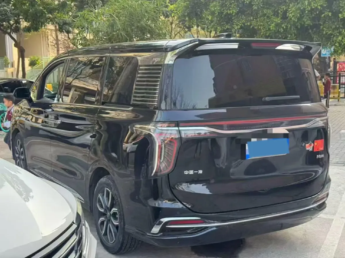 2023 HongQi HQ9 2.0T 252HP L4 8AT,autocango,china used car exporter,china ev exporter,chinese used car exporter,chinese used ev exporter
