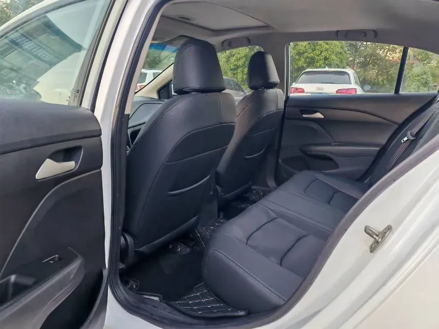 2016 Chevrolet Cavalier 1.5L 113HP L4 6AT,autocango,china used car exporter,china ev exporter,chinese used car exporter,chinese used ev exporter