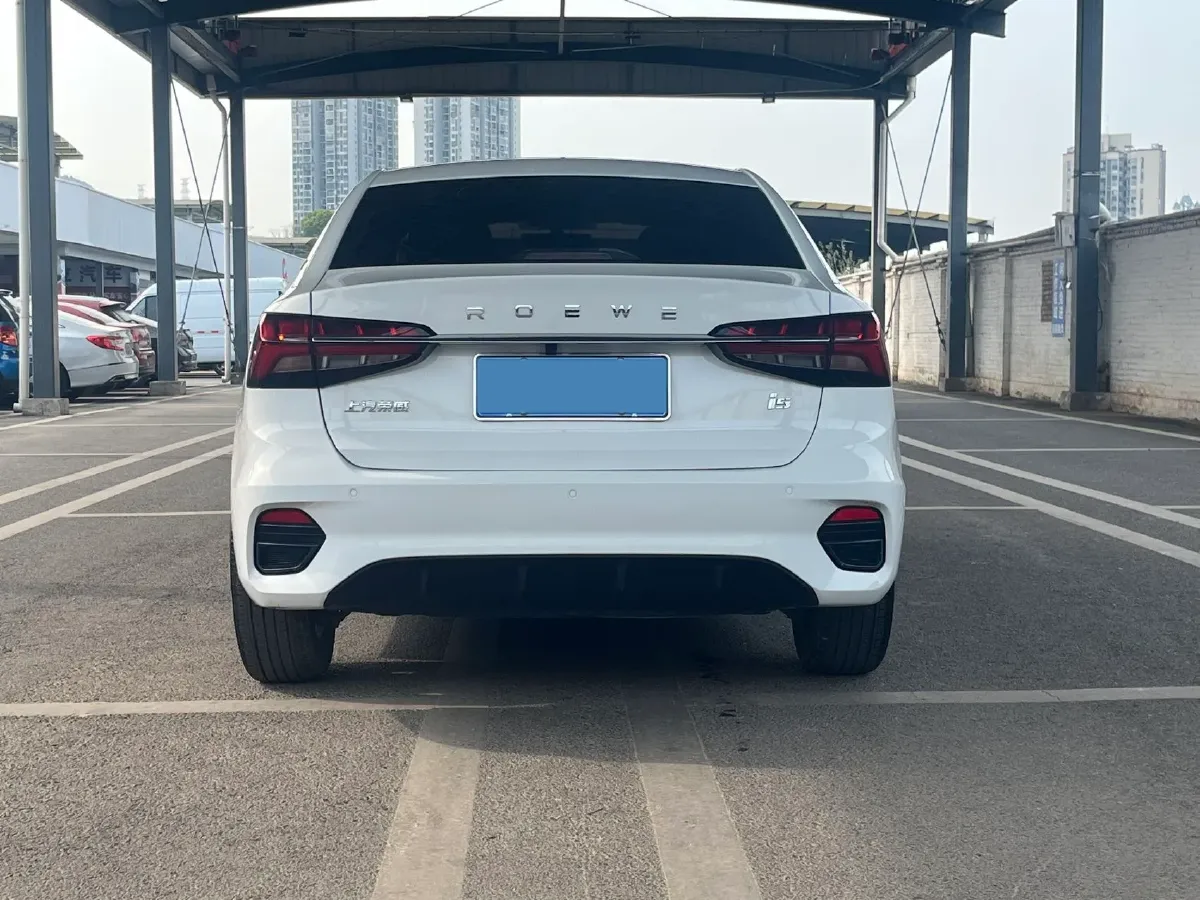 2021 Roewe i5 1.5L 120HP L4 CVT,autocango,china used car exporter,china ev exporter,chinese used car exporter,chinese used ev exporter