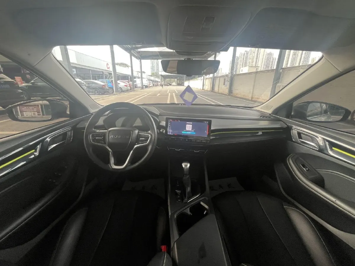 2021 Roewe i5 1.5L 120HP L4 CVT,autocango,china used car exporter,china ev exporter,chinese used car exporter,chinese used ev exporter