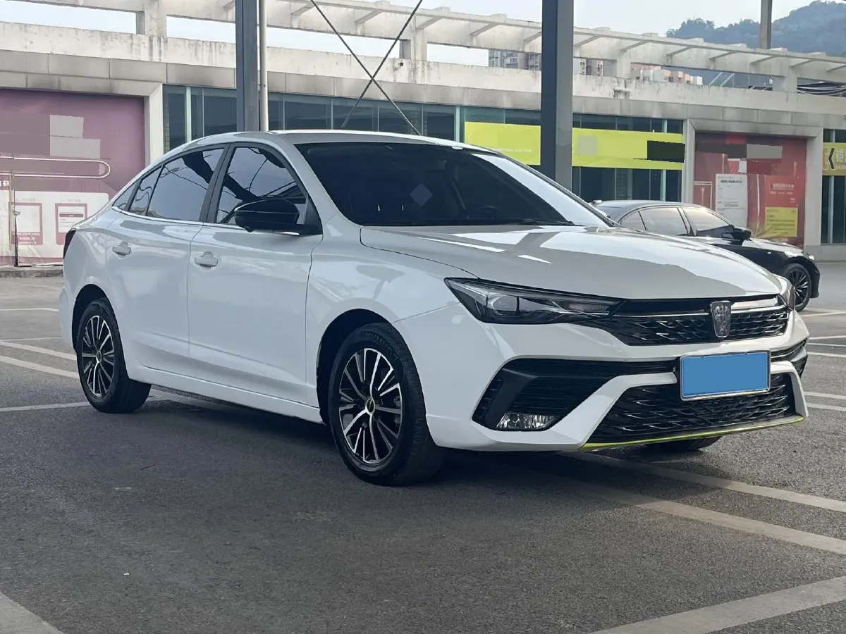 2021 Roewe i5 1.5L 120HP L4 CVT,autocango,china used car exporter,china ev exporter,chinese used car exporter,chinese used ev exporter