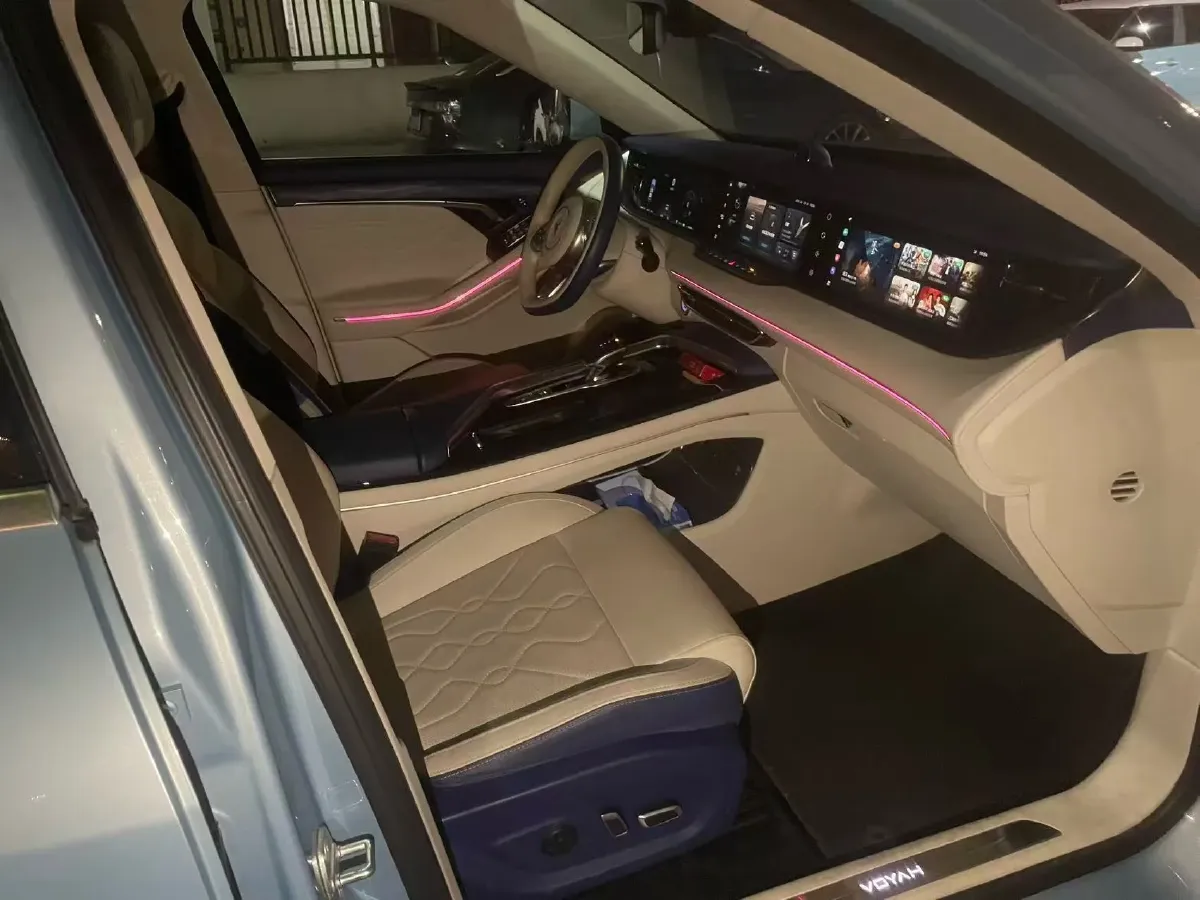 2021 Voyah FREE Range Extended 109HP REEV 33KWH,autocango,china used car exporter,china ev exporter,chinese used car exporter,chinese used ev exporter