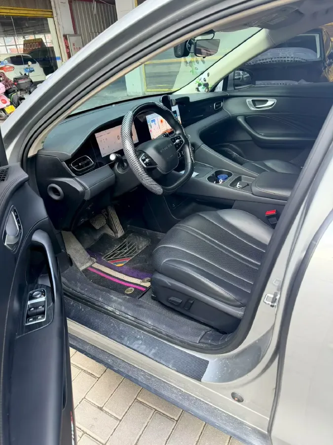 2023 Roewe D7 1.5L 112HP L4 1DHT PHEV 21.4KWH,autocango,china used car exporter,china ev exporter,chinese used car exporter,chinese used ev exporter