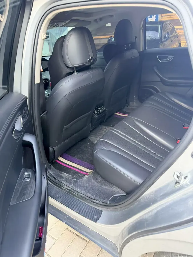 2023 Roewe D7 1.5L 112HP L4 1DHT PHEV 21.4KWH,autocango,china used car exporter,china ev exporter,chinese used car exporter,chinese used ev exporter