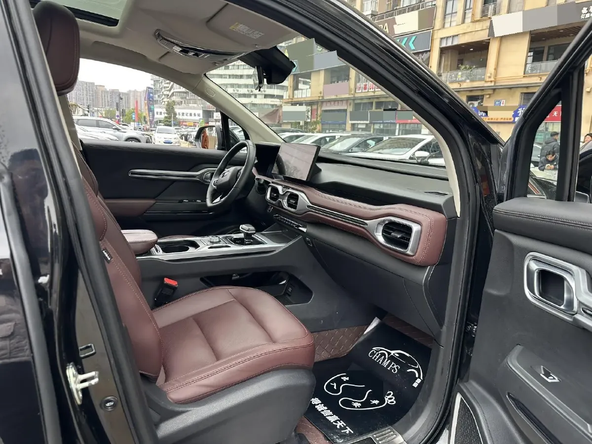 2020 Geely Okavango 1.8T 184HP L4 7DCT,autocango,china used car exporter,china ev exporter,chinese used car exporter,chinese used ev exporter