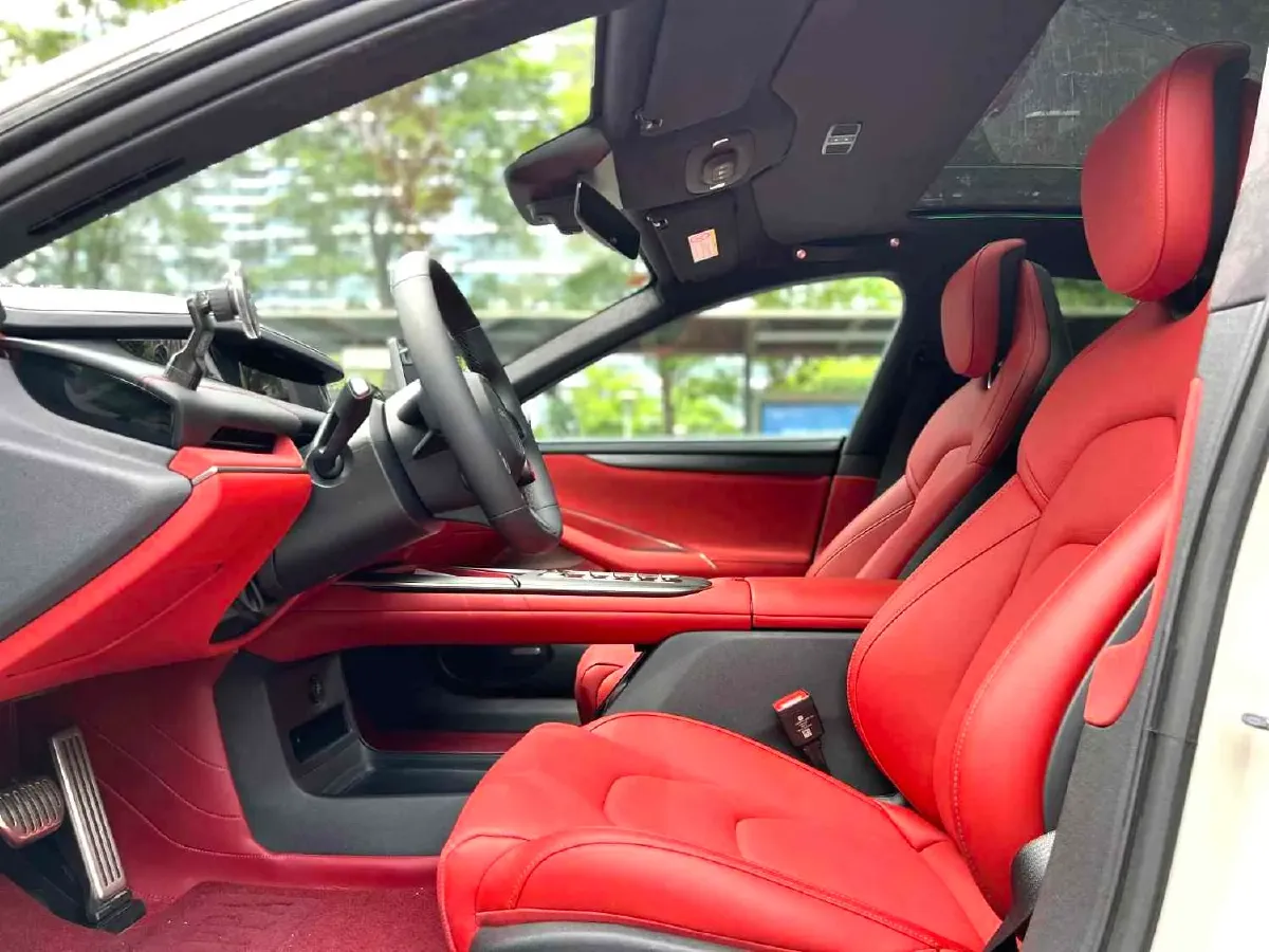 2024 MI SU7 BEV 101KWH,autocango,china used car exporter,china ev exporter,chinese used car exporter,chinese used ev exporter