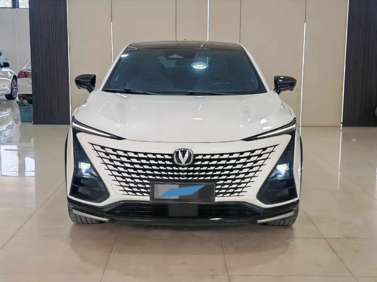 2023 ChangAn UNI-T 1.5T 188HP L4 7DCT,autocango,china used car exporter,china ev exporter,chinese used car exporter,chinese used ev exporter