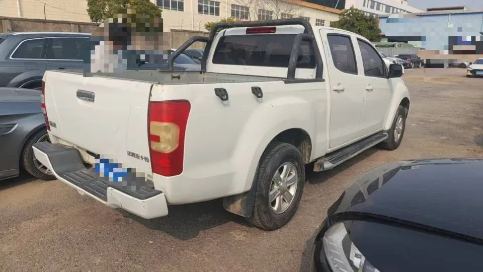 2020 Isuzu RE-MAX Jim 2.8T 120HP L4 5MT,autocango,china used car exporter,china ev exporter,chinese used car exporter,chinese used ev exporter