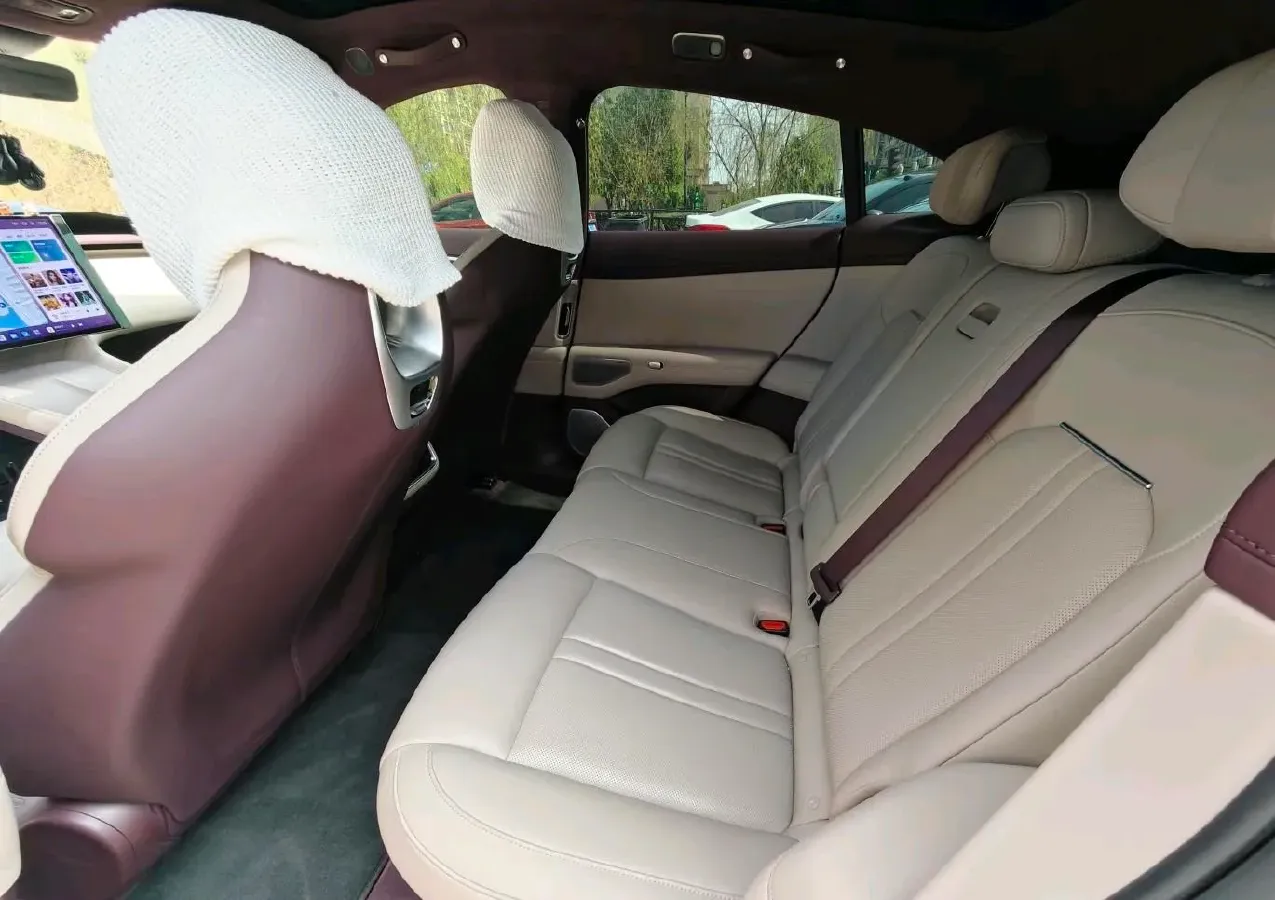 2025 MI YU7 BEV 101.7KWH,autocango,china used car exporter,china ev exporter,chinese used car exporter,chinese used ev exporter