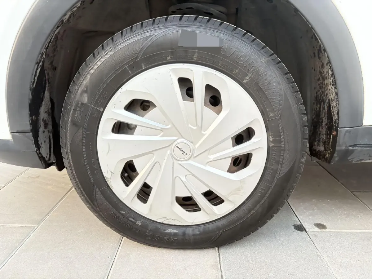 2017 Zotye T300 1.5L 112HP L4 5MT,autocango,china used car exporter,china ev exporter,chinese used car exporter,chinese used ev exporter