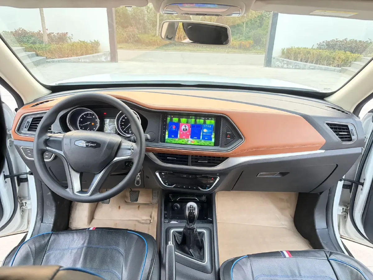 2017 Zotye T300 1.5L 112HP L4 5MT,autocango,china used car exporter,china ev exporter,chinese used car exporter,chinese used ev exporter