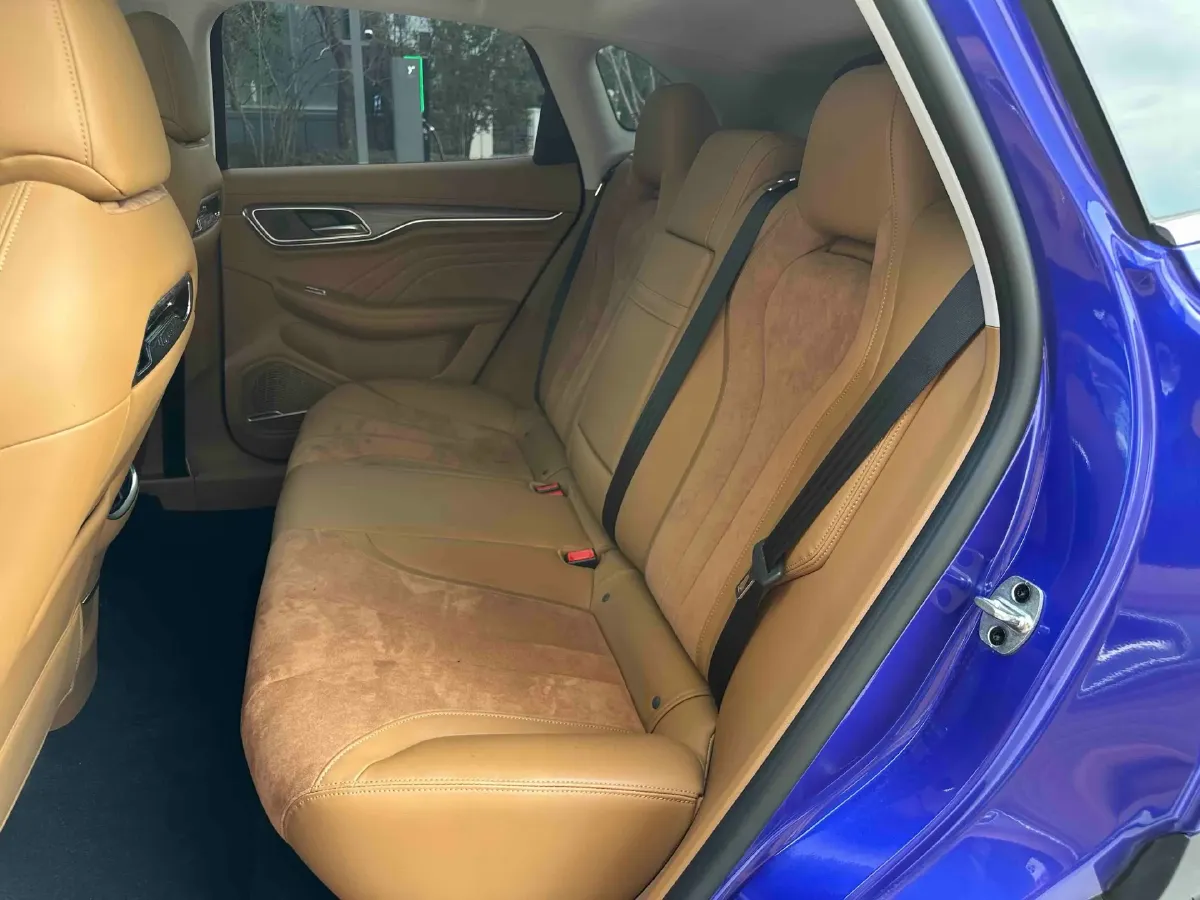 2018 Roewe MARVEL X BEV 52.5KWH,autocango,china used car exporter,china ev exporter,chinese used car exporter,chinese used ev exporter