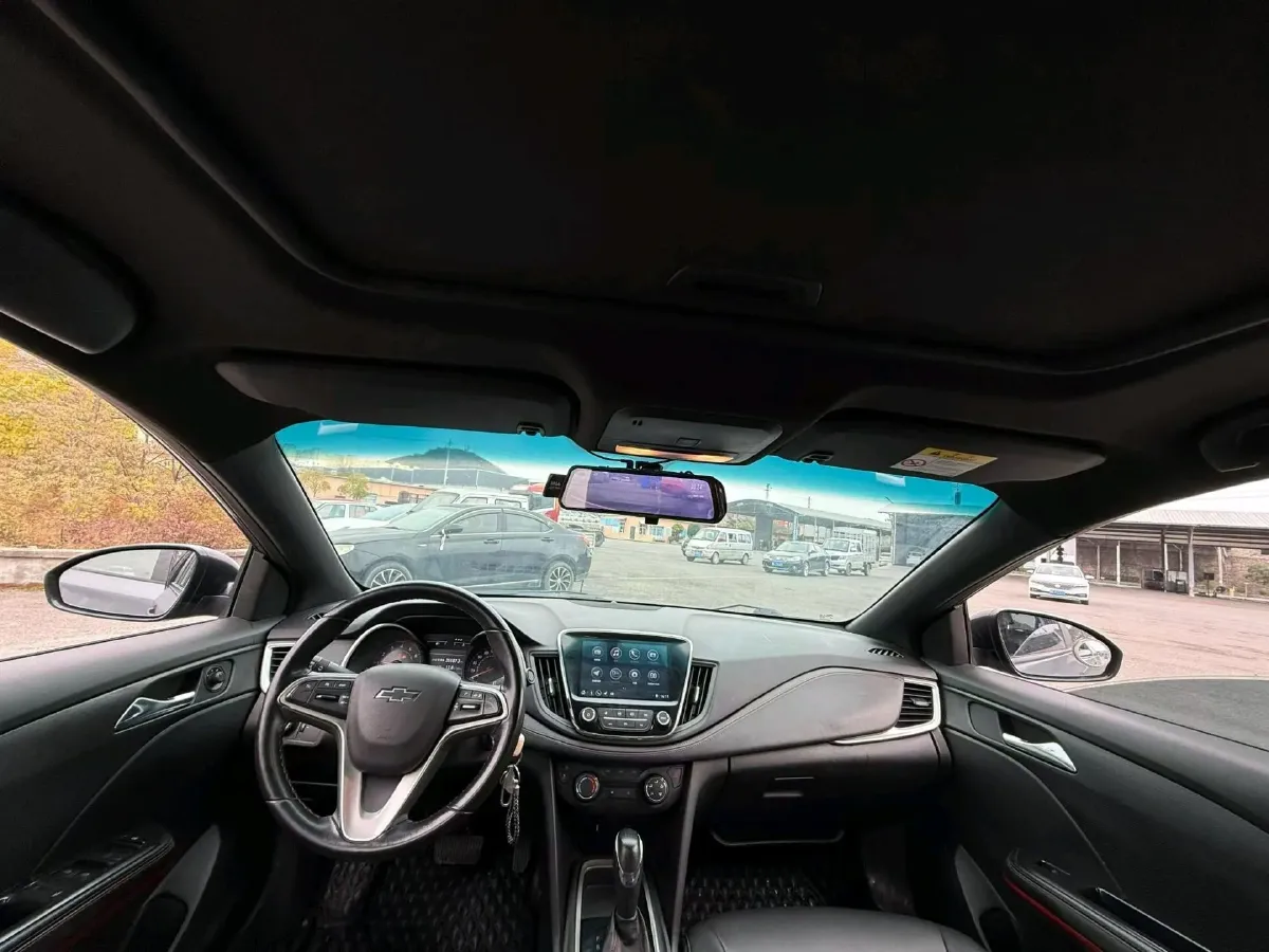 2020 Chevrolet Monza 1.3T 163HP L3 6AT,autocango,china used car exporter,china ev exporter,chinese used car exporter,chinese used ev exporter