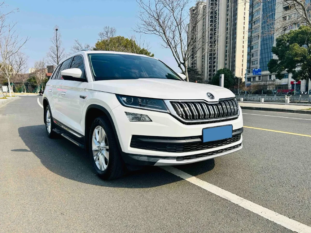 2018 Skoda Kodiak 2.0T 186HP L4 7DCT,autocango,china used car exporter,china ev exporter,chinese used car exporter,chinese used ev exporter