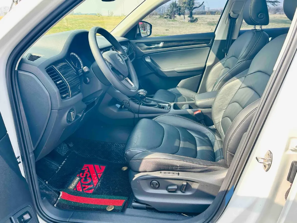 2018 Skoda Kodiak 2.0T 186HP L4 7DCT,autocango,china used car exporter,china ev exporter,chinese used car exporter,chinese used ev exporter