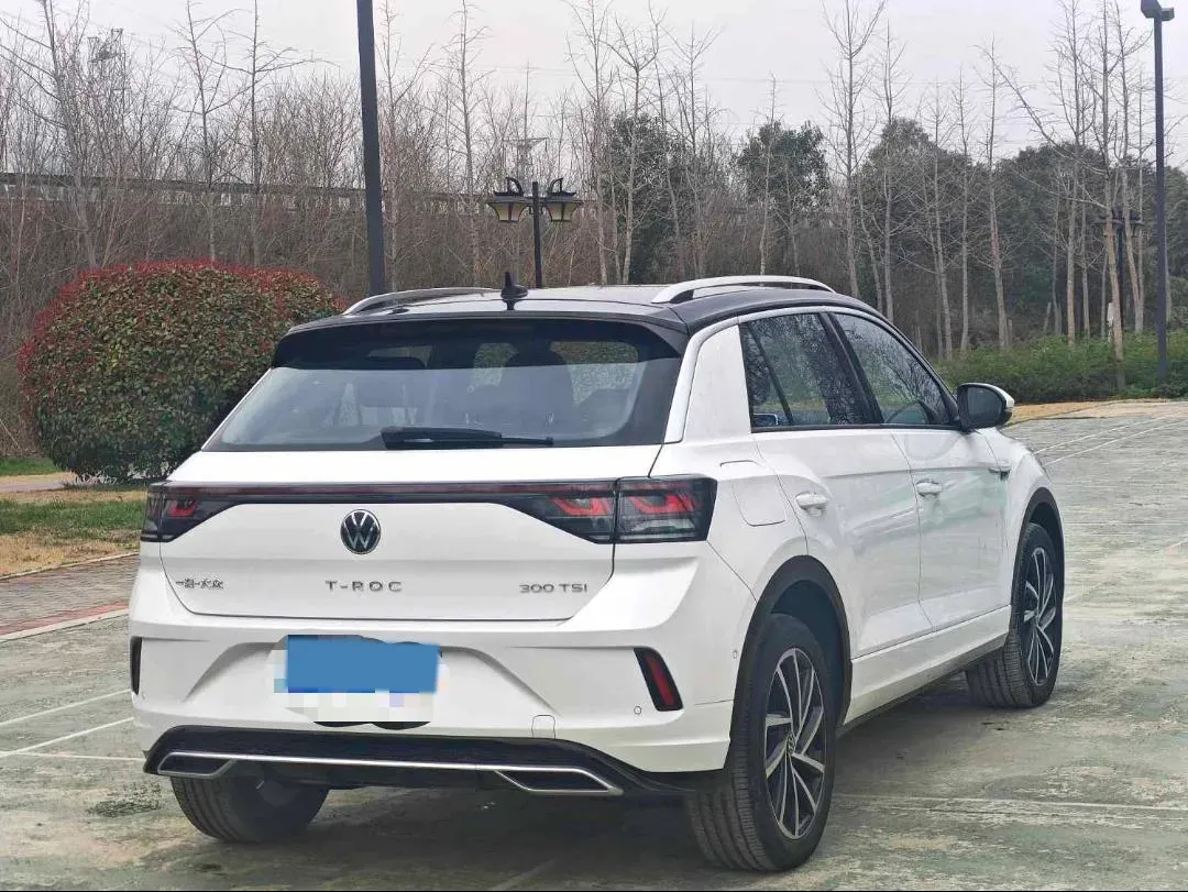 2023 Volkswagen T-Roc 1.5T 160HP L4 7DCT,autocango,china used car exporter,china ev exporter,chinese used car exporter,chinese used ev exporter