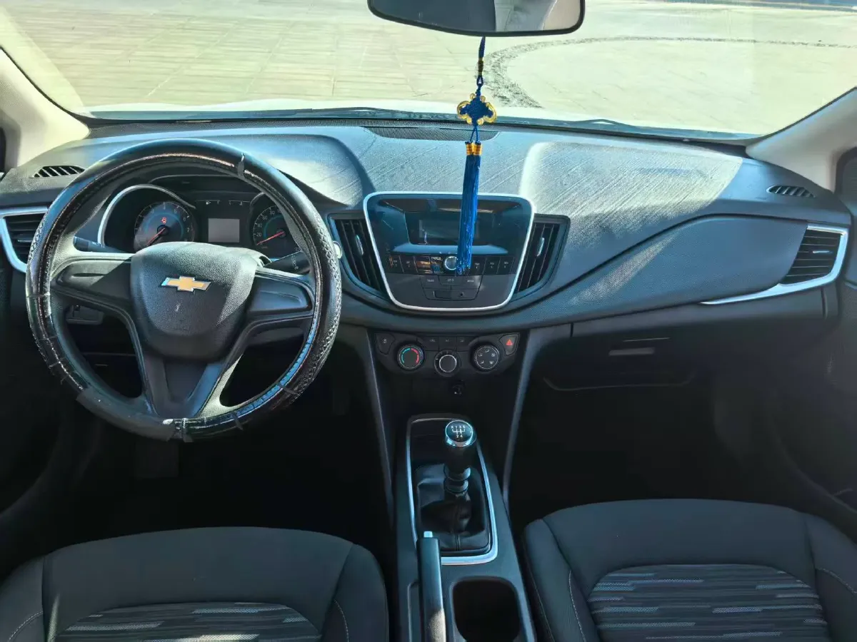 2016 Chevrolet Cavalier 1.5L 113HP L4 5MT,autocango,china used car exporter,china ev exporter,chinese used car exporter,chinese used ev exporter