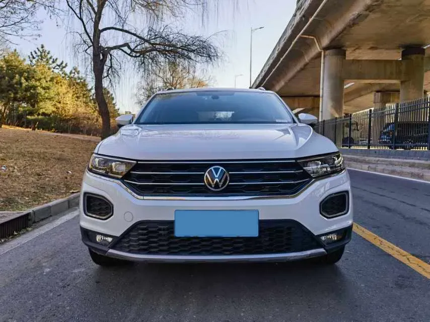 2021 Volkswagen T-Roc 1.4T 150HP L4 7DCT,autocango,china used car exporter,china ev exporter,chinese used car exporter,chinese used ev exporter
