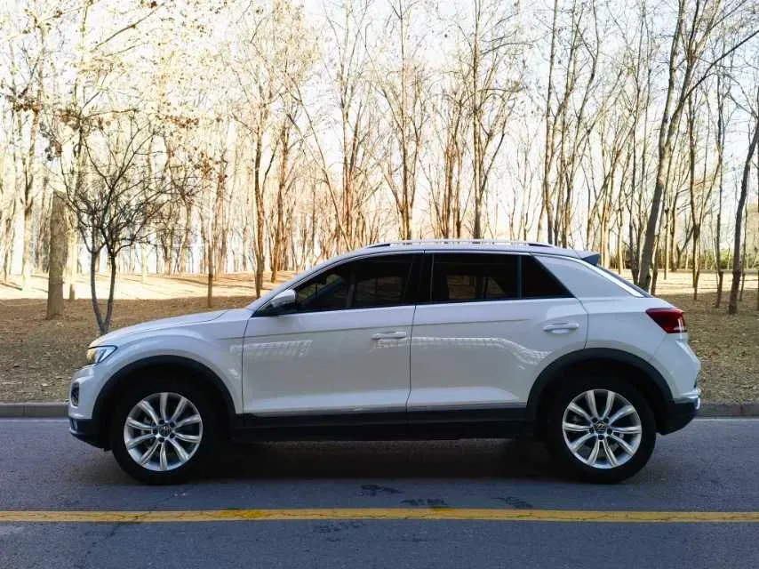 2021 Volkswagen T-Roc 1.4T 150HP L4 7DCT,autocango,china used car exporter,china ev exporter,chinese used car exporter,chinese used ev exporter