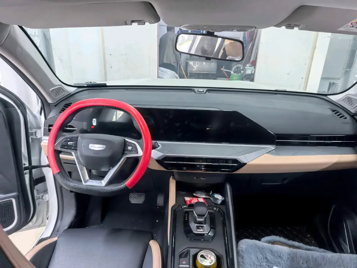 2024 Geely OkavangoPRO 1.5T 181HP L4 7DCT,autocango,china used car exporter,china ev exporter,chinese used car exporter,chinese used ev exporter