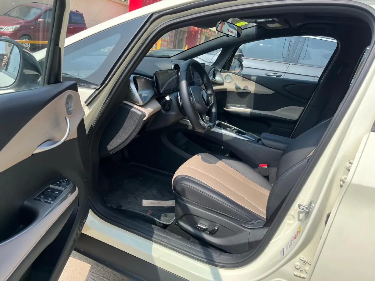 2025 BYD Dolphin BEV 44.928KWH,autocango,china used car exporter,china ev exporter,chinese used car exporter,chinese used ev exporter