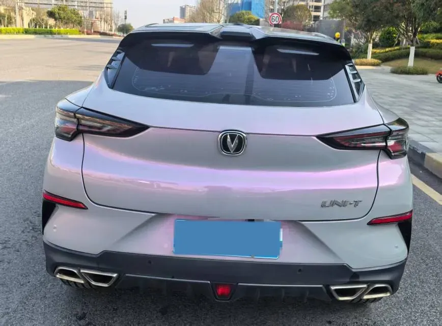 2020 ChangAn UNI-T 1.5T 180HP L4 7DCT,autocango,china used car exporter,china ev exporter,chinese used car exporter,chinese used ev exporter