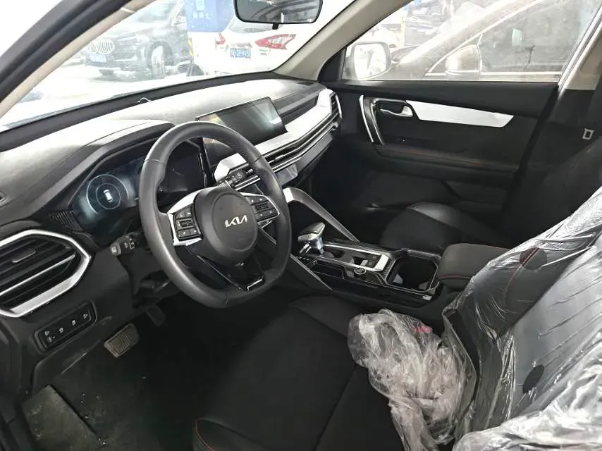 2021 Kia Sportage R 2.0L 161HP L4 6AT,autocango,china used car exporter,china ev exporter,chinese used car exporter,chinese used ev exporter
