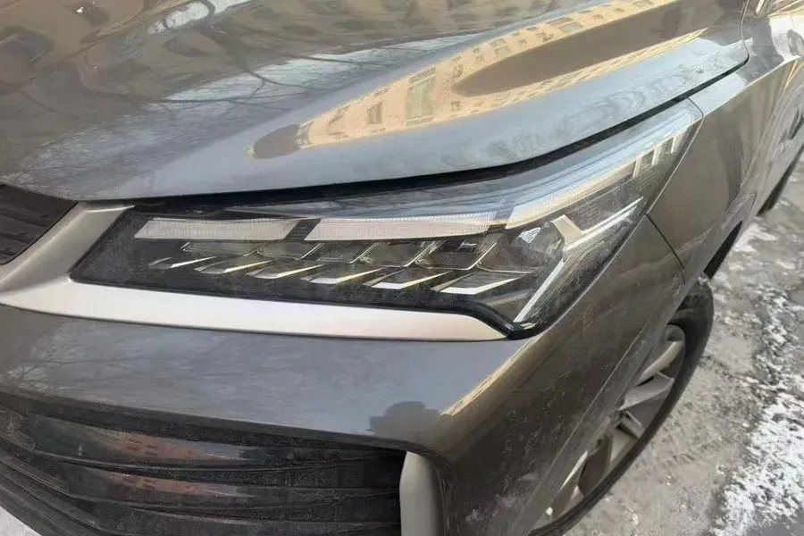 2025 Geely Coolray 1.5T 181HP L4 7DCT,autocango,china used car exporter,china ev exporter,chinese used car exporter,chinese used ev exporter