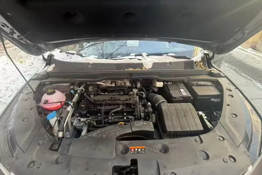 2025 Geely Coolray 1.5T 181HP L4 7DCT,autocango,china used car exporter,china ev exporter,chinese used car exporter,chinese used ev exporter