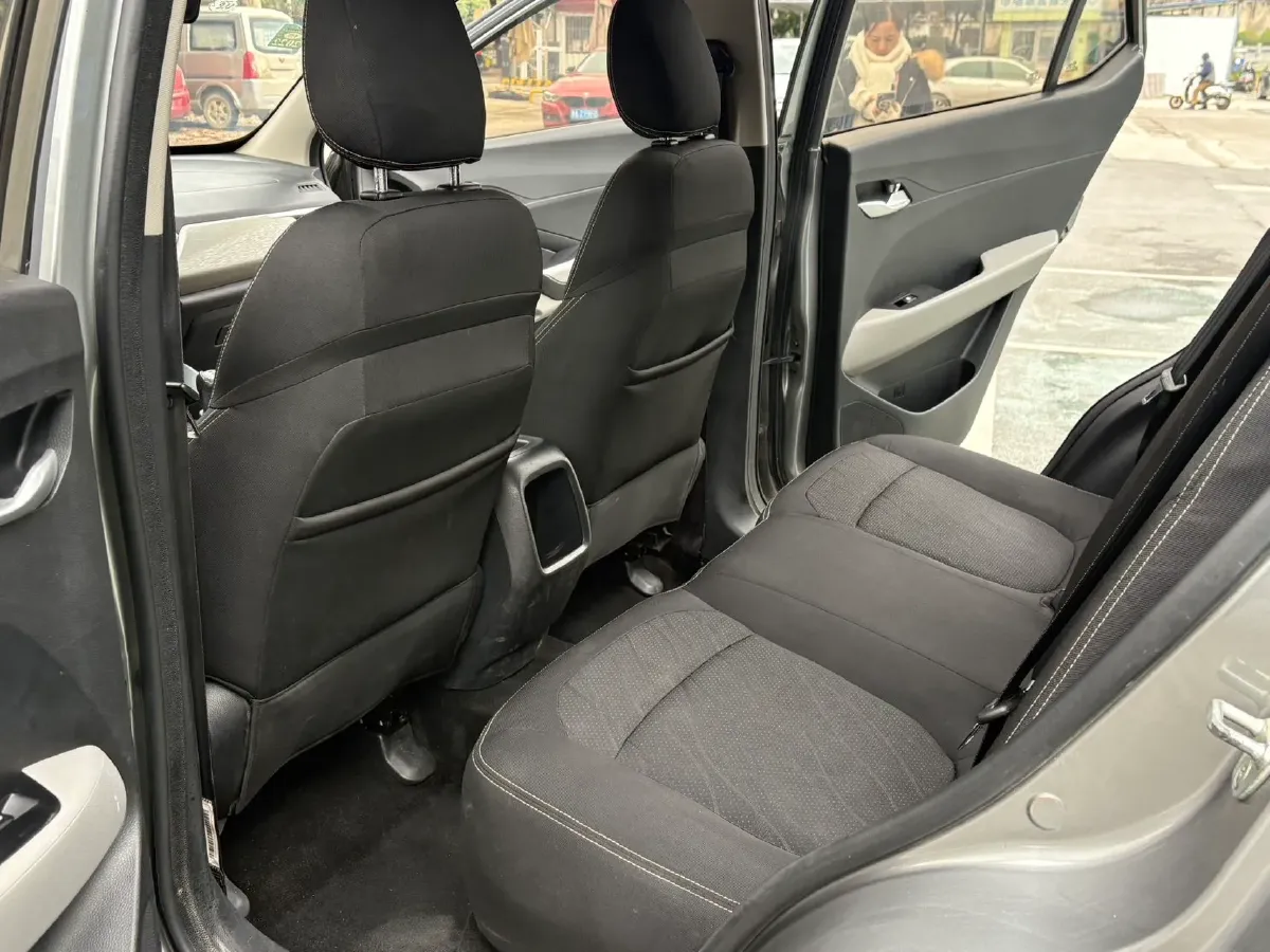 2017 BaoJun 510 1.5L 112HP L4 6MT,autocango,china used car exporter,china ev exporter,chinese used car exporter,chinese used ev exporter