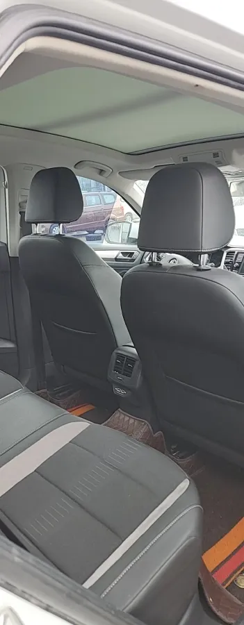 2020 Volkswagen T-Roc 1.4T 150HP L4 7DCT,autocango,china used car exporter,china ev exporter,chinese used car exporter,chinese used ev exporter