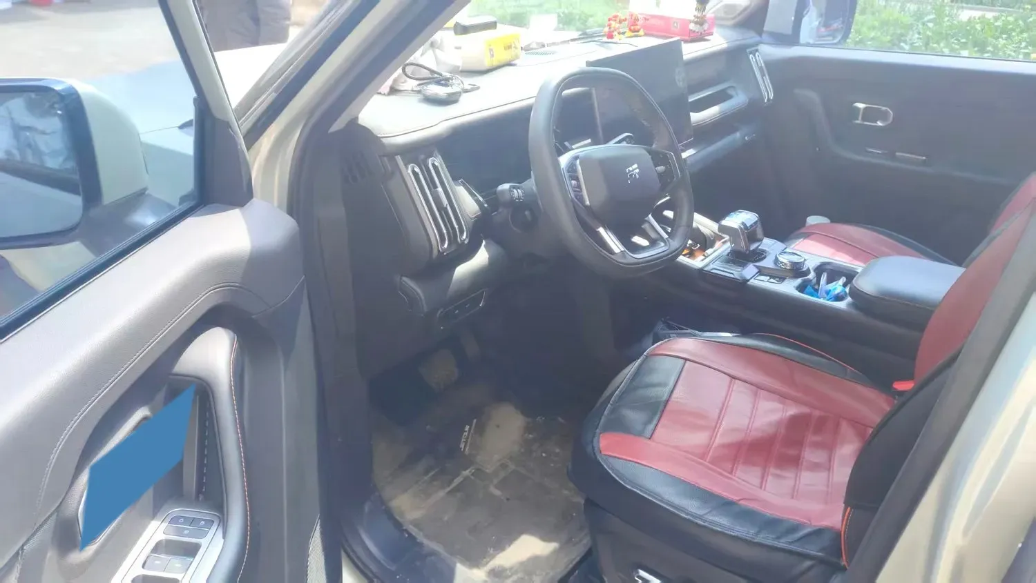 2025 Jetour Traveller 1.5T 184HP L4 7DCT,autocango,china used car exporter,china ev exporter,chinese used car exporter,chinese used ev exporter